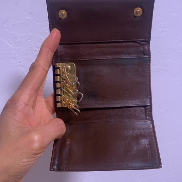 Miu Miu Key Holder - Picture 2 of 6